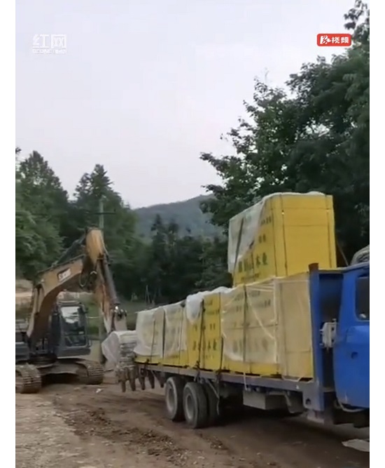 建材公司：材料供應(yīng)進行時，鄉(xiāng)村振興添動力